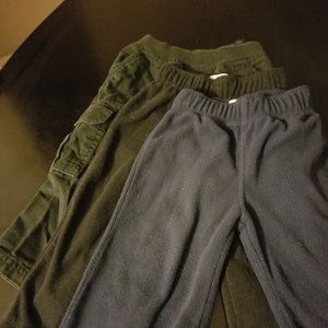 18-24M 2 Sweat Pants 1 Regular black Pants